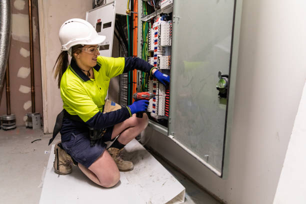 Best Circuit Breaker Repair  in Chebanse, IL
